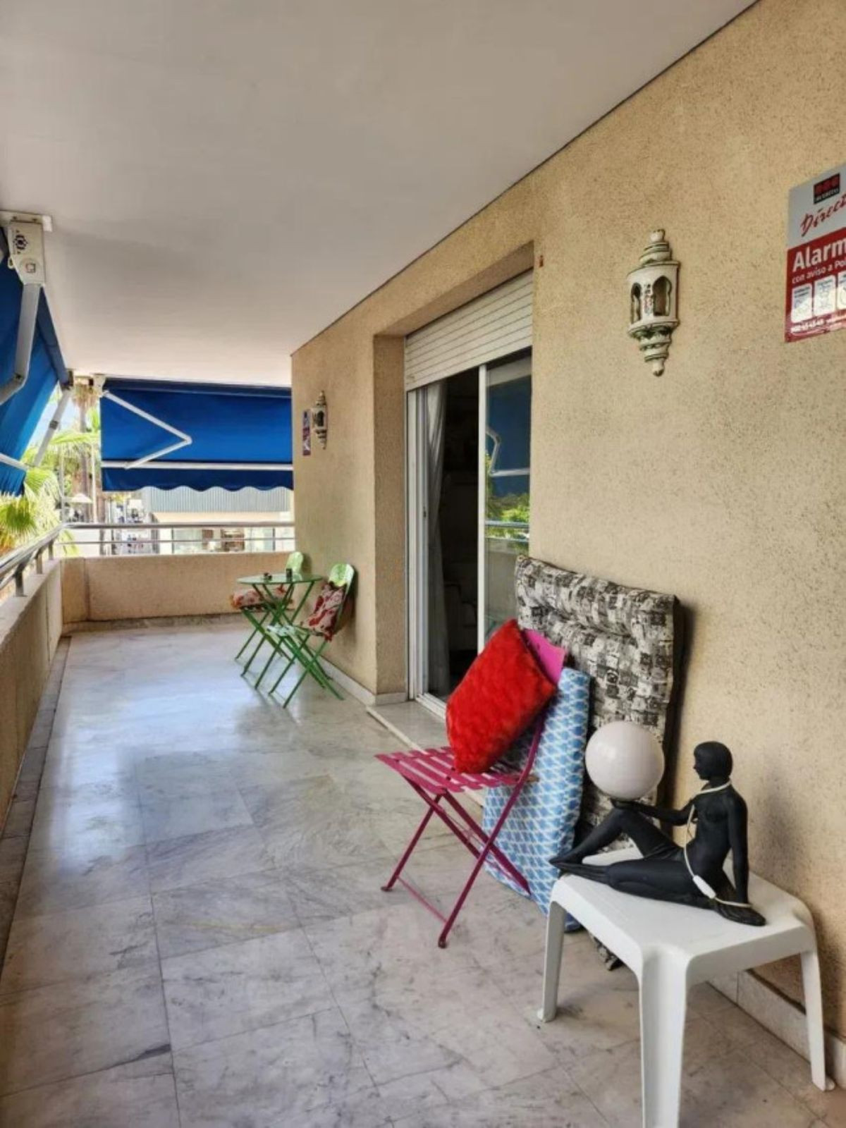 Se vende Apartamento Planta Media de 2 dormitorios en Costa Del Sol, Málaga, España