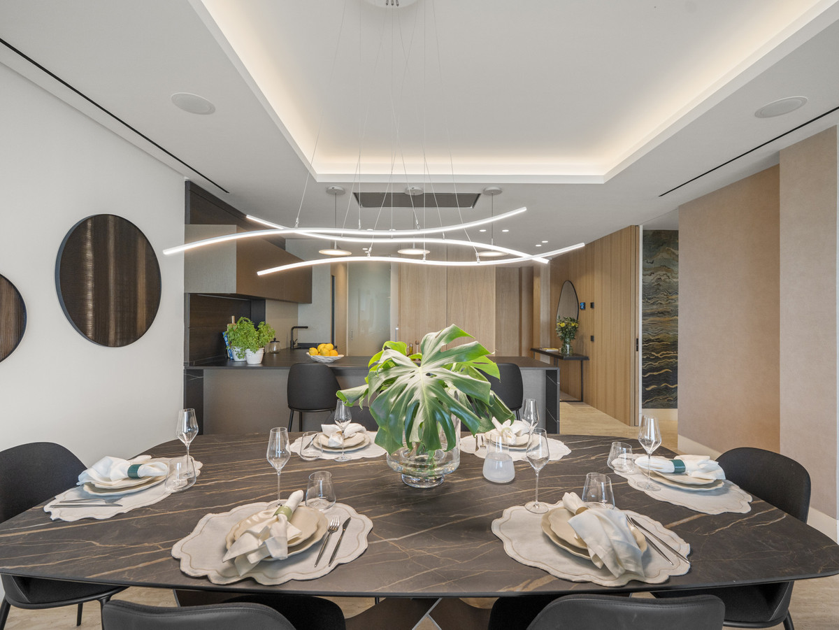 2 Bed Apartment for sale in Estepona Costa Del Sol, Málaga, Spain