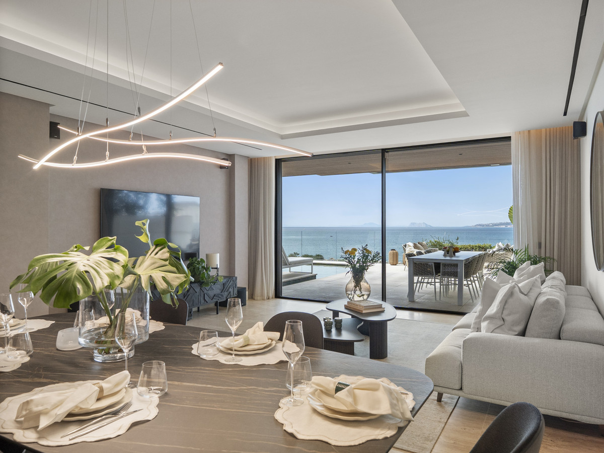 2 Bed Apartment for sale in Estepona Costa Del Sol, Málaga, Spain