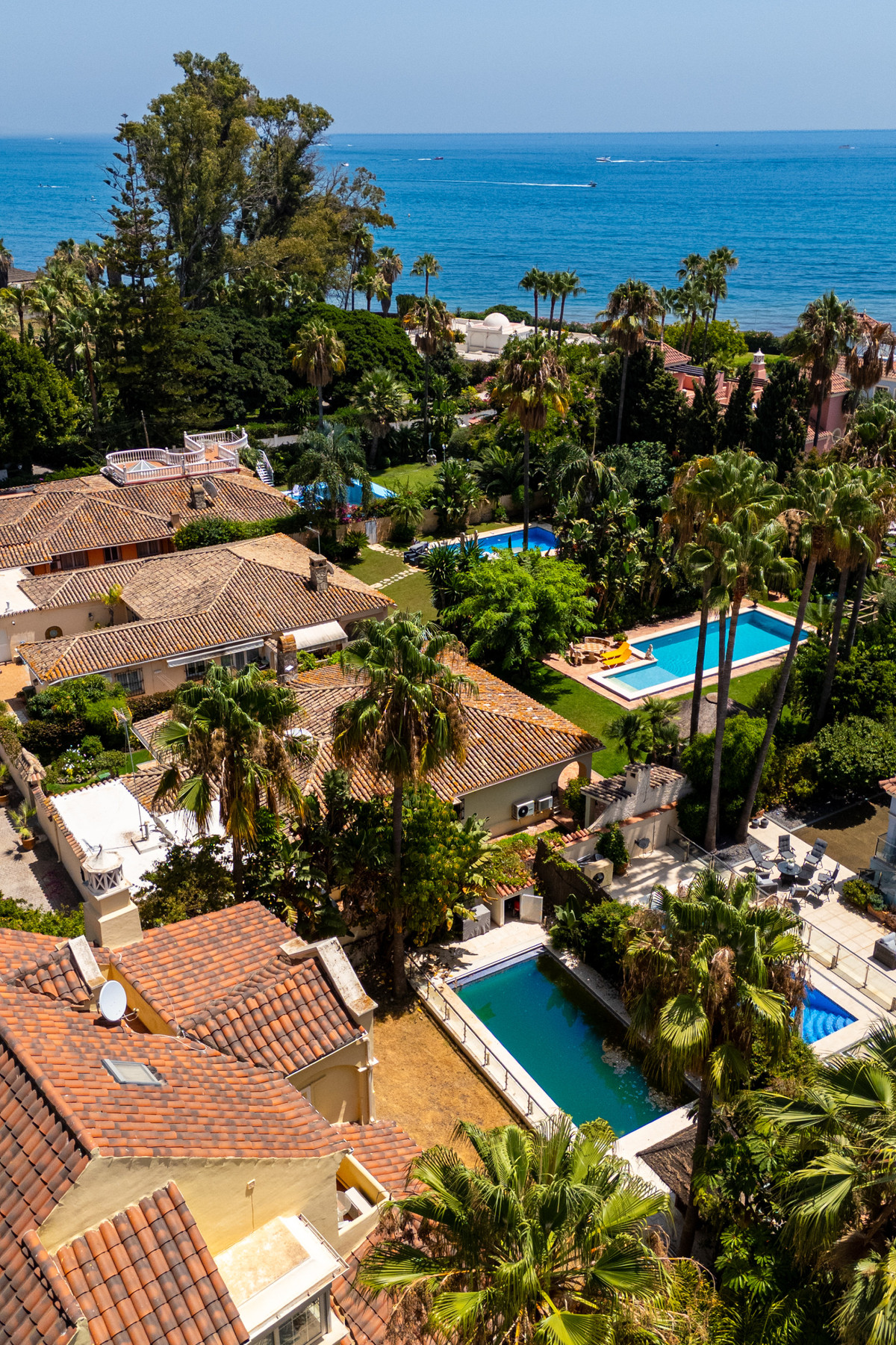 5 Bed Townhouse for sale in Cortijo Blanco Costa Del Sol, Málaga, Spain