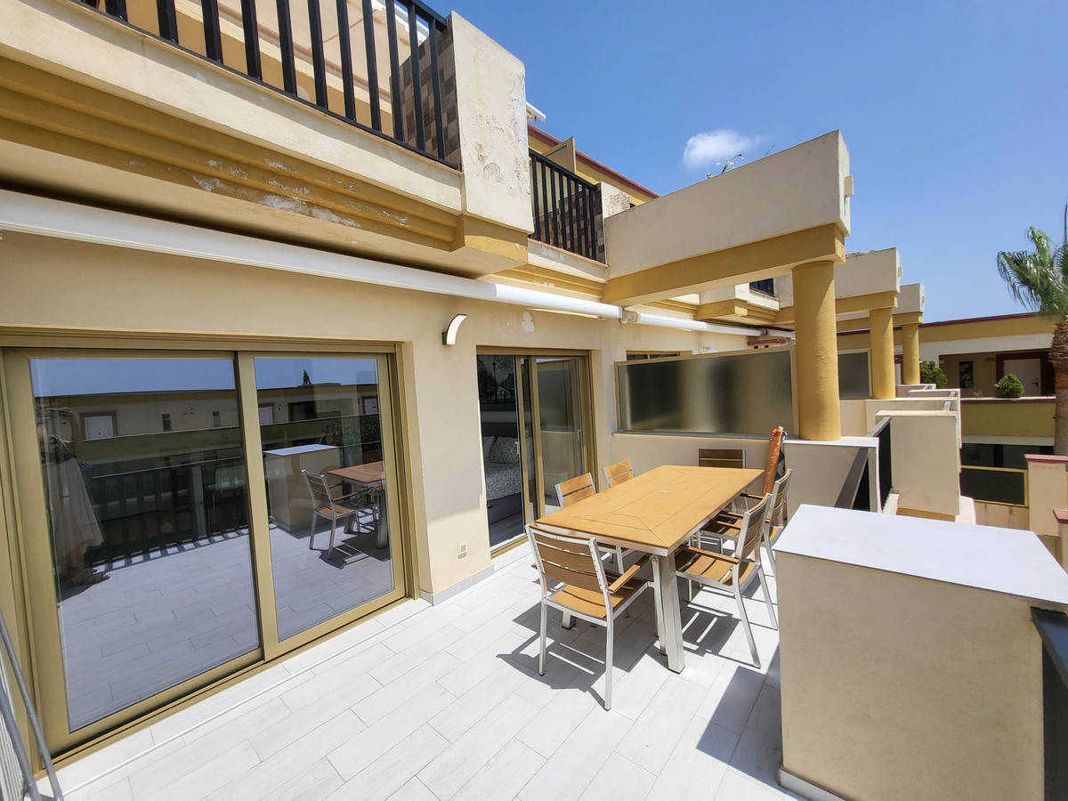 Se vende Estudio Planta Media de 1 dormitorios en Costa Del Sol, Málaga, España