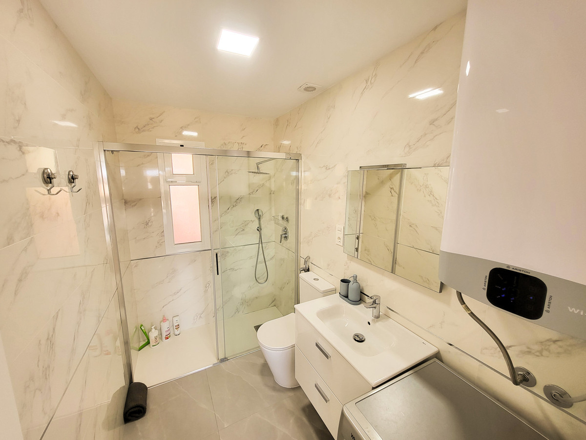 Se vende Estudio Planta Media de 1 dormitorios en Costa Del Sol, Málaga, España