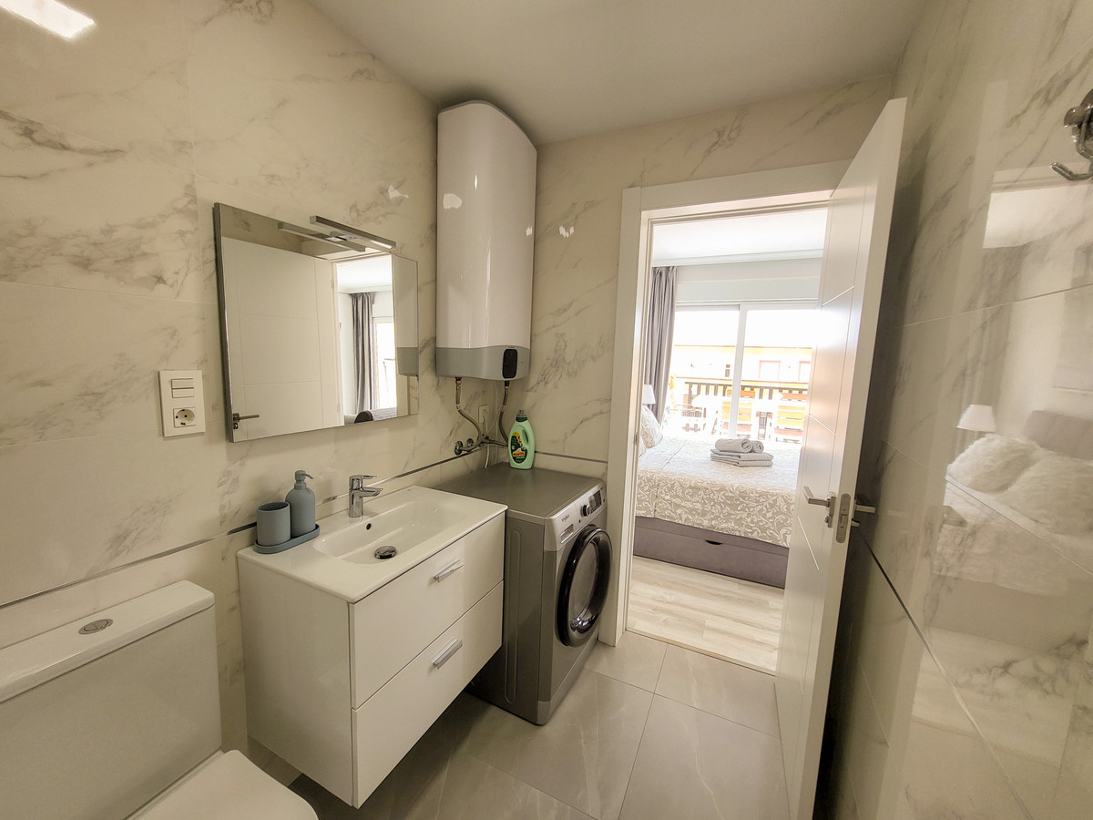 Se vende Estudio Planta Media de 1 dormitorios en Costa Del Sol, Málaga, España