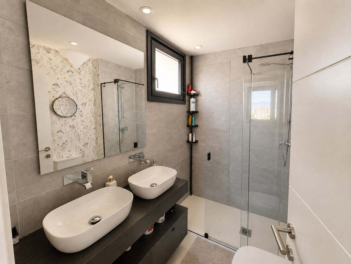 3 Bed Apartment for sale in Málaga Costa Del Sol, Málaga, Spain