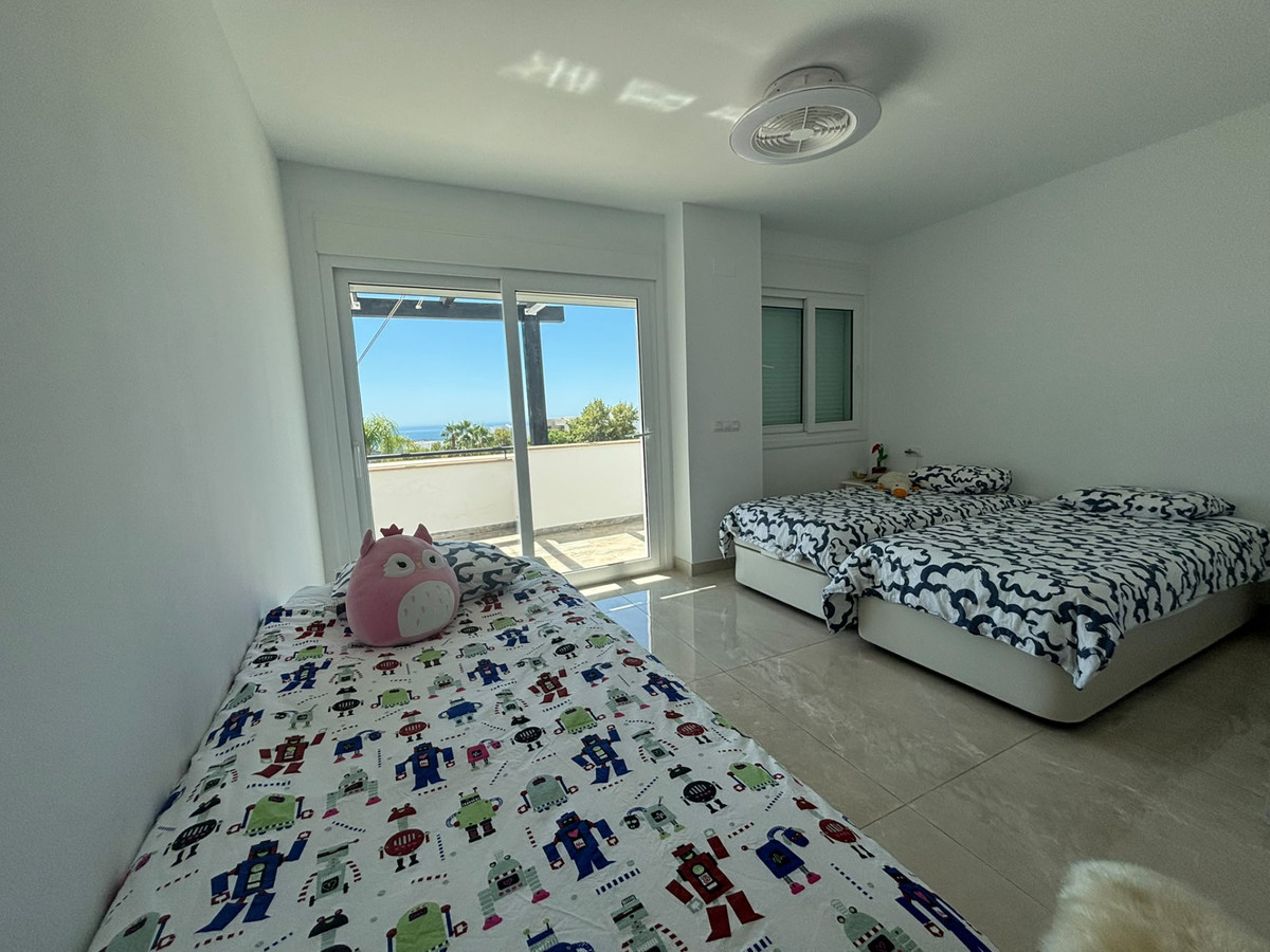 4 Bed Townhouse for sale in Santa Clara Costa Del Sol, Málaga, Spain