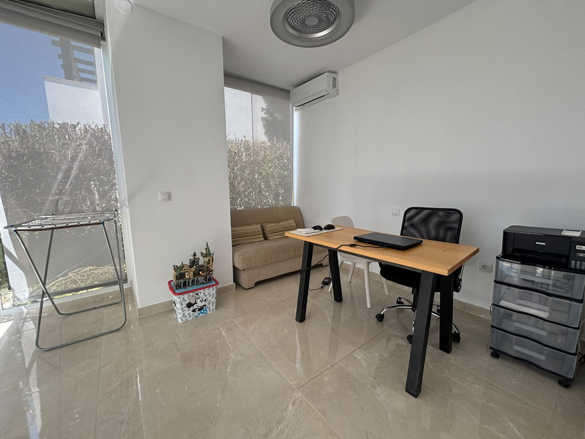 4 Bed Townhouse for sale in Santa Clara Costa Del Sol, Málaga, Spain