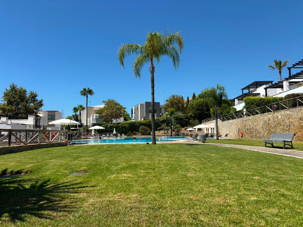 4 Bed Townhouse for sale in Santa Clara Costa Del Sol, Málaga, Spain