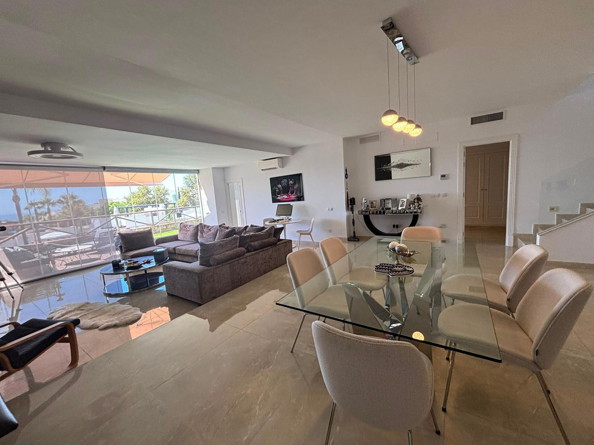 4 Bed Townhouse for sale in Santa Clara Costa Del Sol, Málaga, Spain