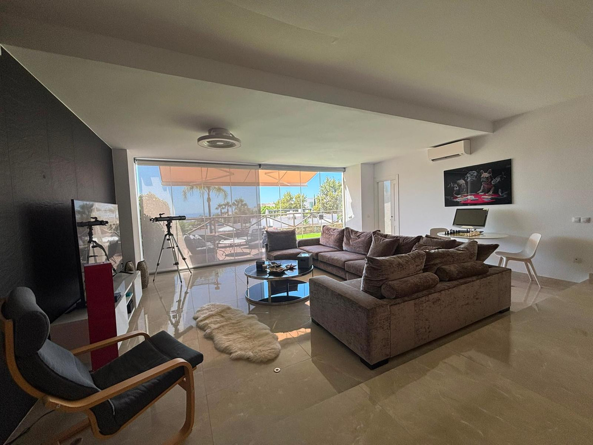 4 Bed Townhouse for sale in Santa Clara Costa Del Sol, Málaga, Spain