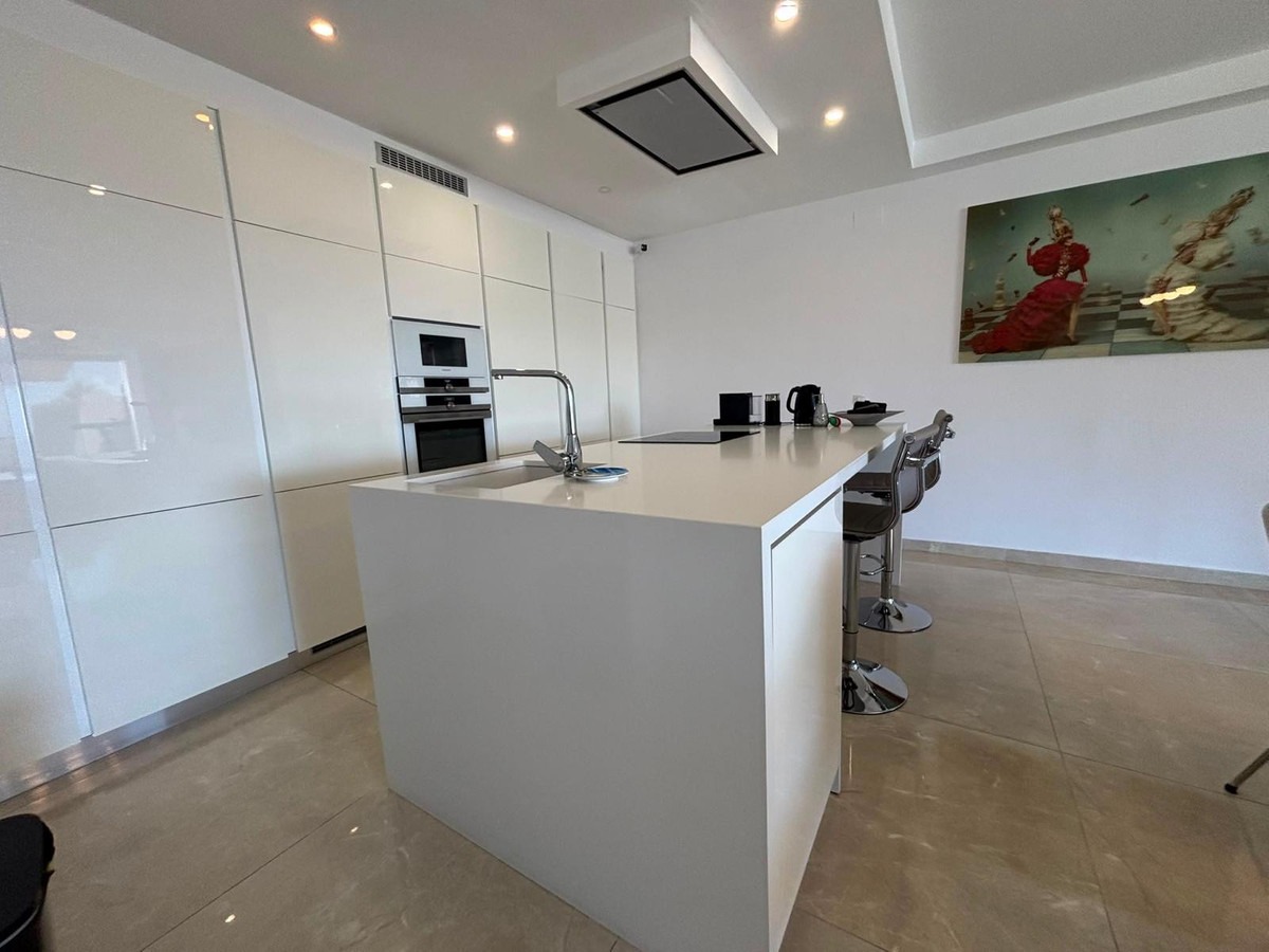 4 Bed Townhouse for sale in Santa Clara Costa Del Sol, Málaga, Spain