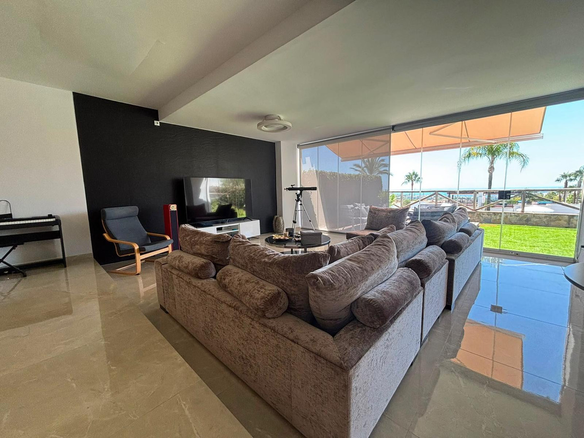 4 Bed Townhouse for sale in Santa Clara Costa Del Sol, Málaga, Spain