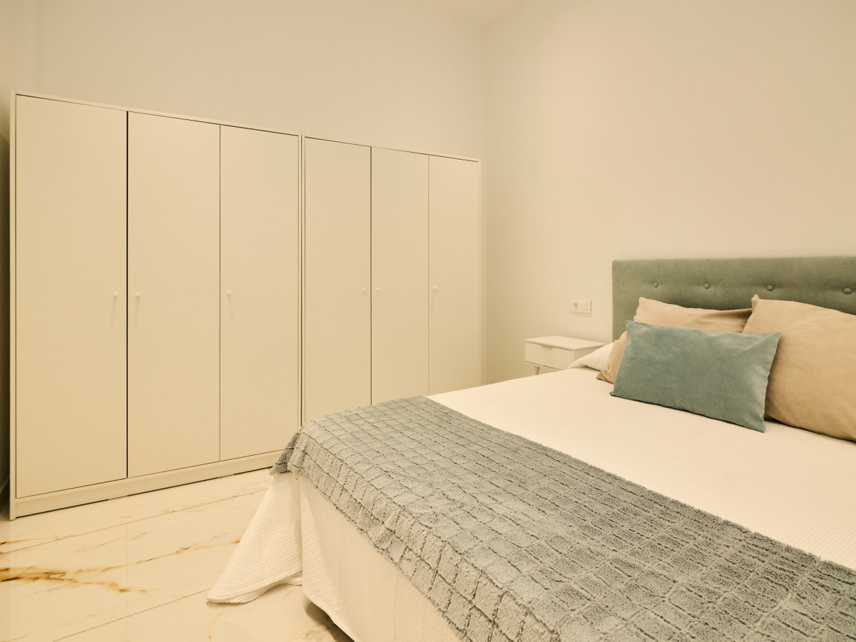 2 Bed Apartment for sale in Torrevieja Costa Blanca, Alicante, Spain