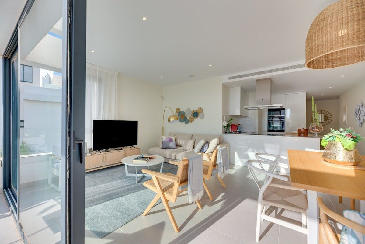 3 Bed Apartment for sale in Estepona Costa Del Sol, Málaga, Spain