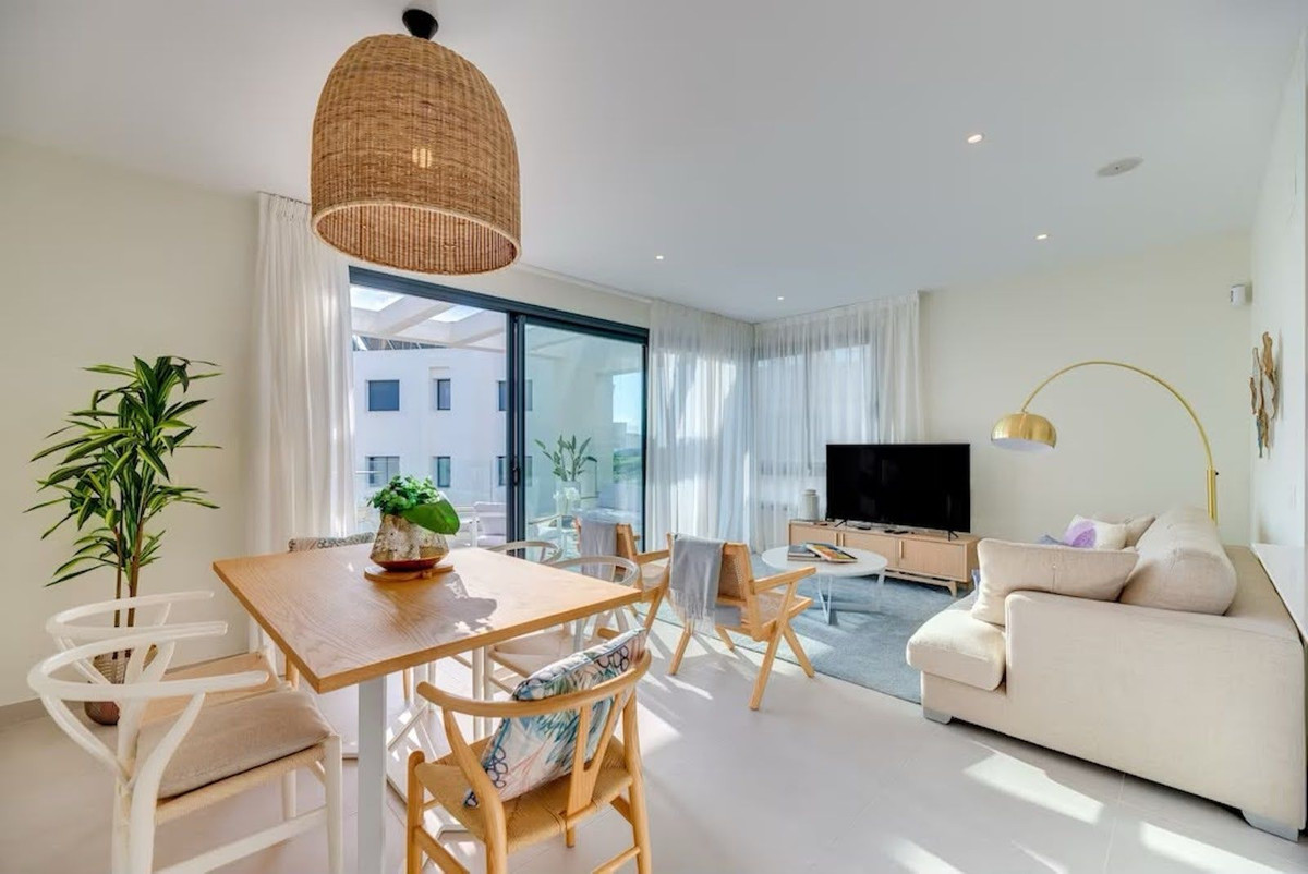 3 Bed Apartment for sale in Estepona Costa Del Sol, Málaga, Spain
