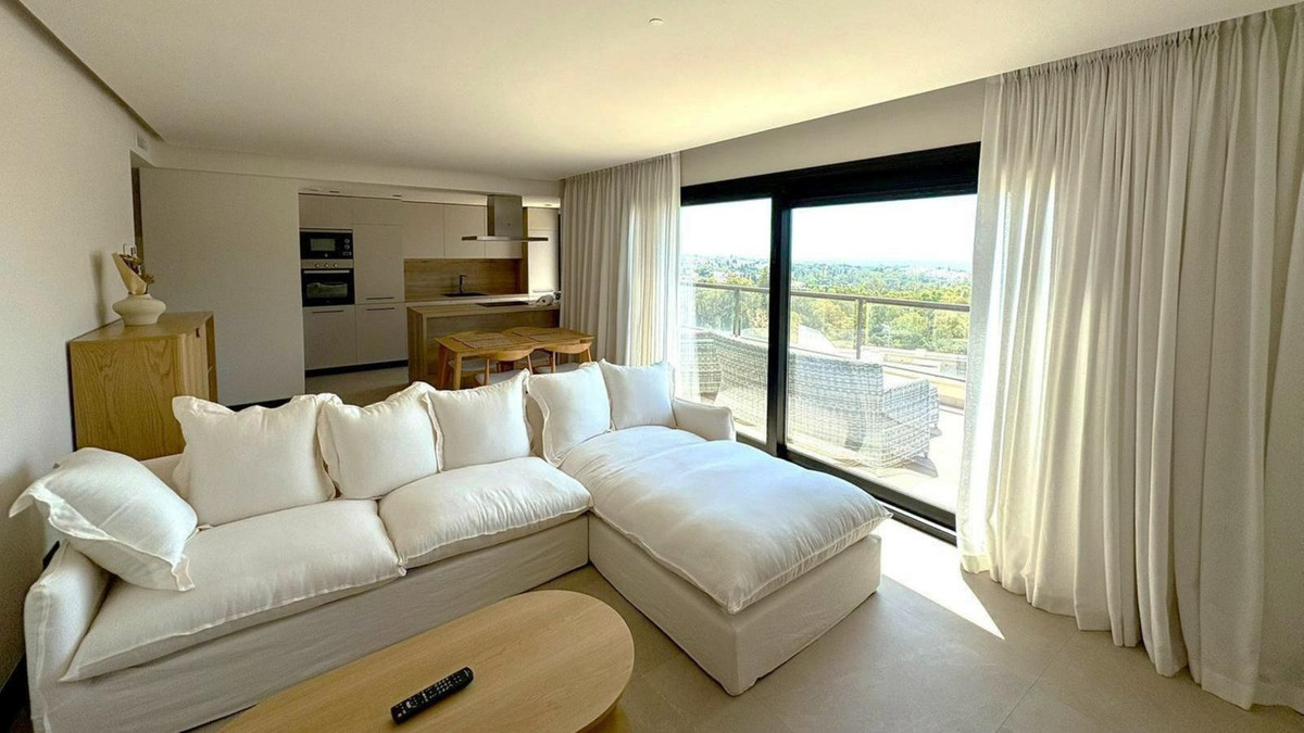 3 Bed Apartment for sale in Nueva Andalucía Costa Del Sol, Málaga, Spain