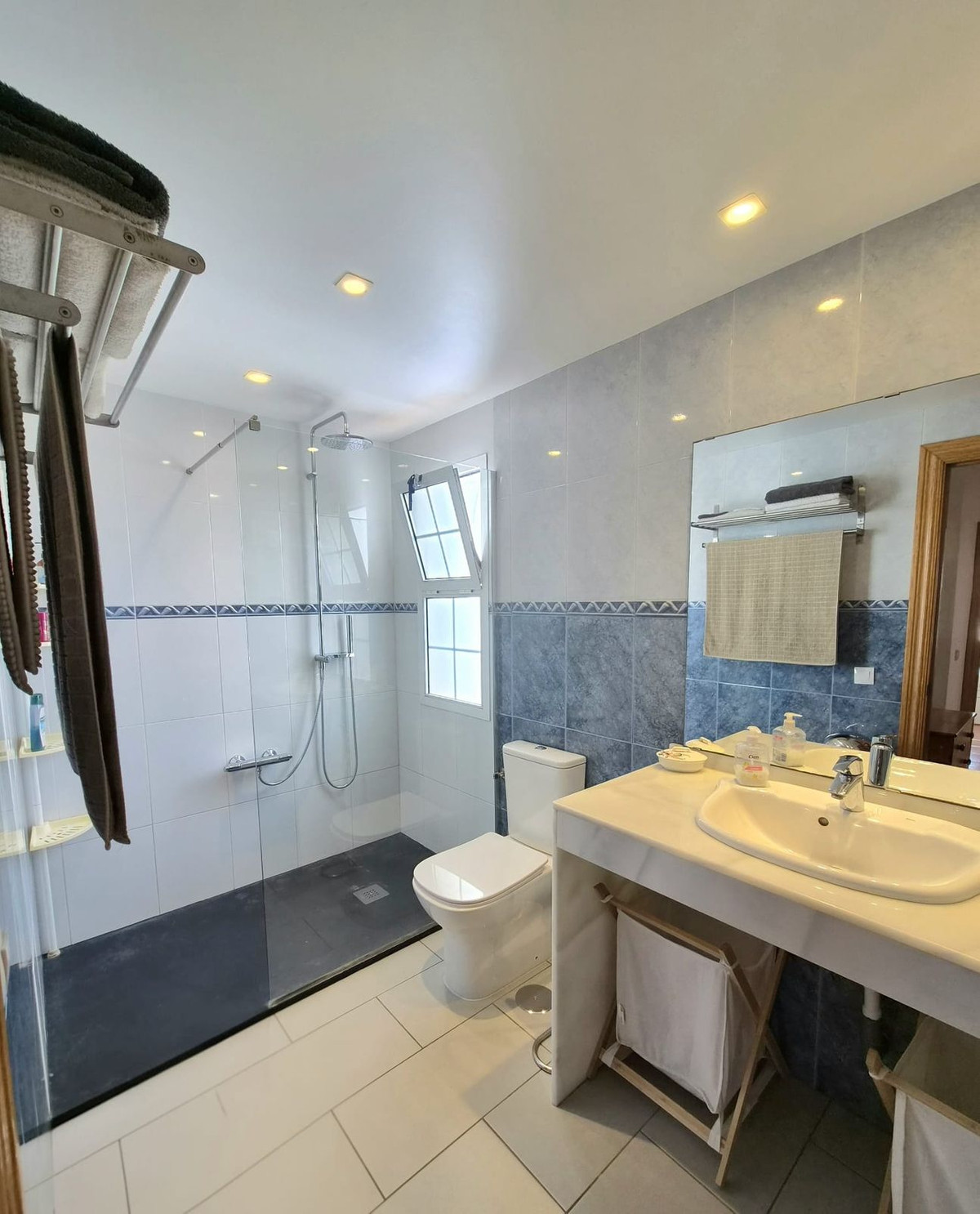 Se vende Adosada de 3 dormitorios en Costa Del Sol, Málaga, España