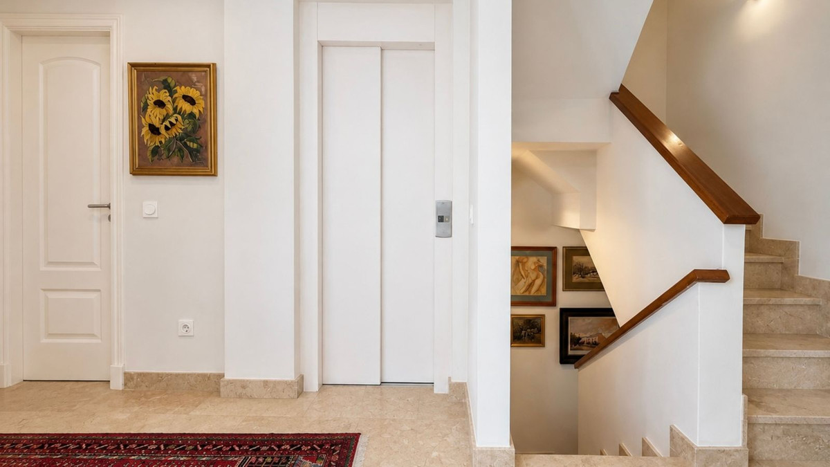 Se vende Pareada de 4 dormitorios en Costa Del Sol, Cadiz, España