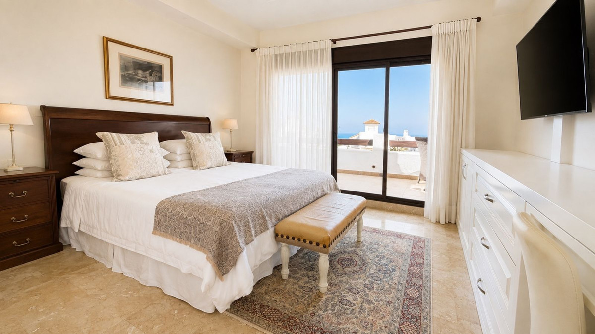 Se vende Pareada de 4 dormitorios en Costa Del Sol, Cadiz, España