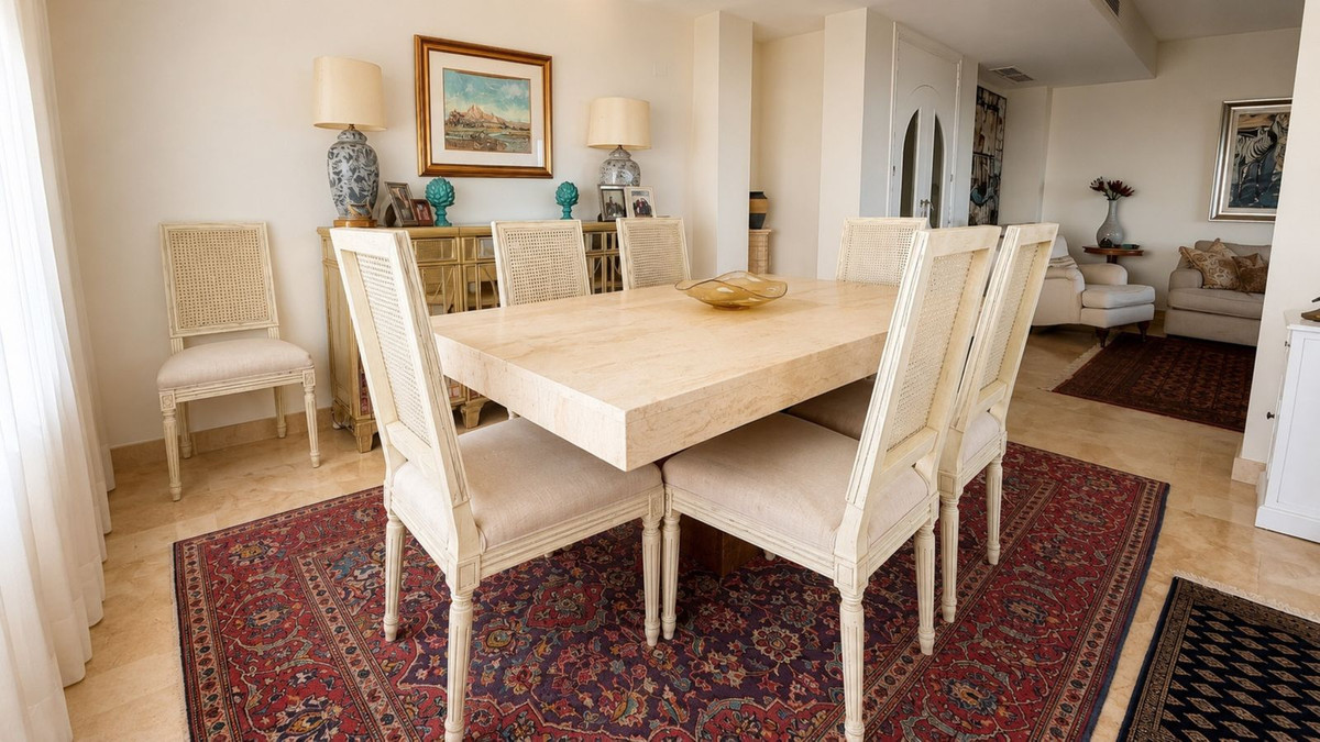 Se vende Pareada de 4 dormitorios en Costa Del Sol, Cadiz, España