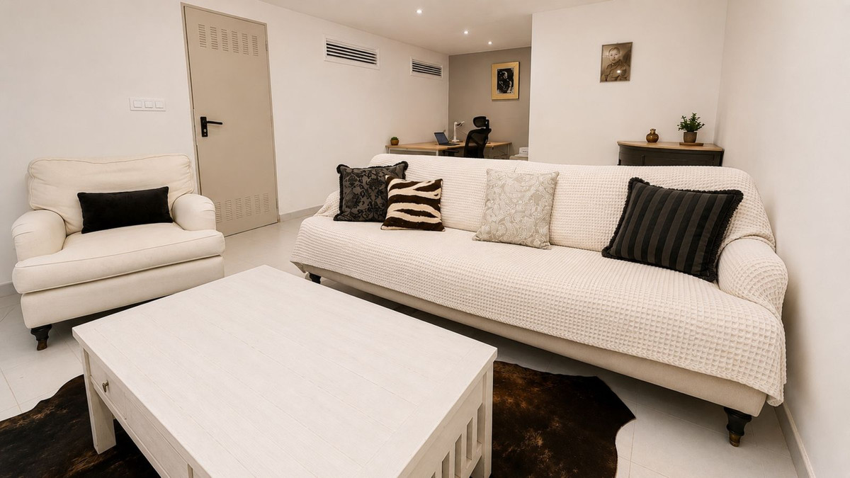 Se vende Pareada de 4 dormitorios en Costa Del Sol, Cadiz, España