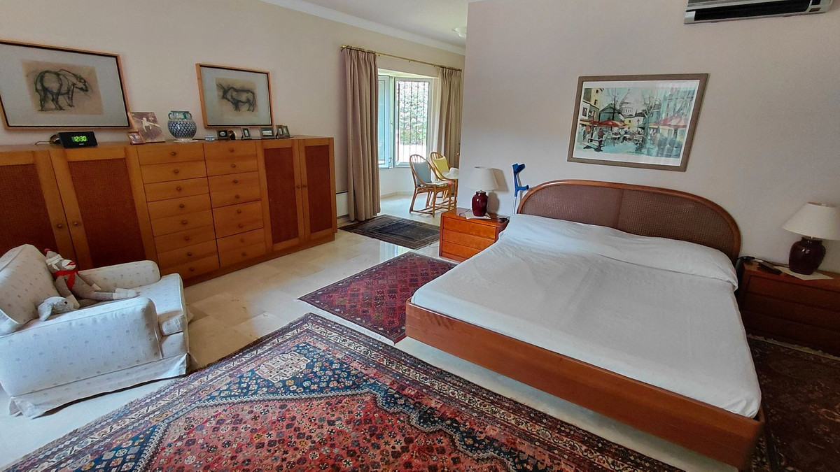 5 Bed Townhouse for sale in Sotogrande Costa Costa Del Sol, Cádiz, Spain