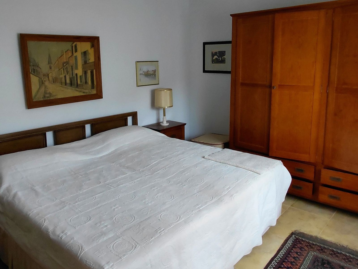 5 Bed Townhouse for sale in Sotogrande Costa Costa Del Sol, Cádiz, Spain