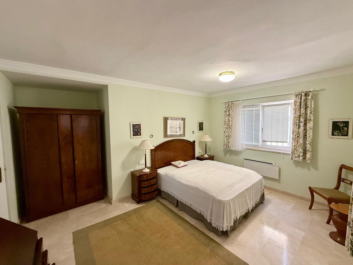 5 Bed Townhouse for sale in Sotogrande Costa Costa Del Sol, Cádiz, Spain