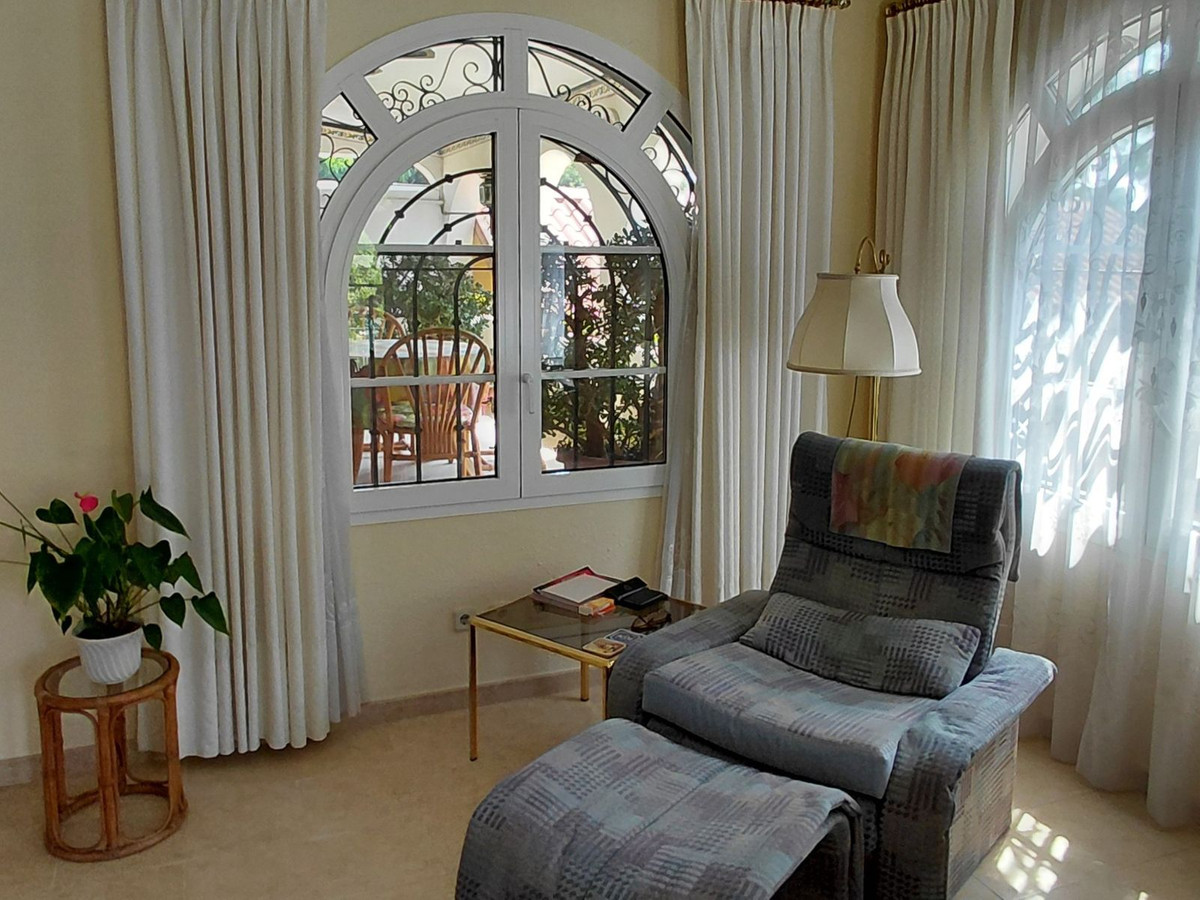 5 Bed Townhouse for sale in Sotogrande Costa Costa Del Sol, Cádiz, Spain