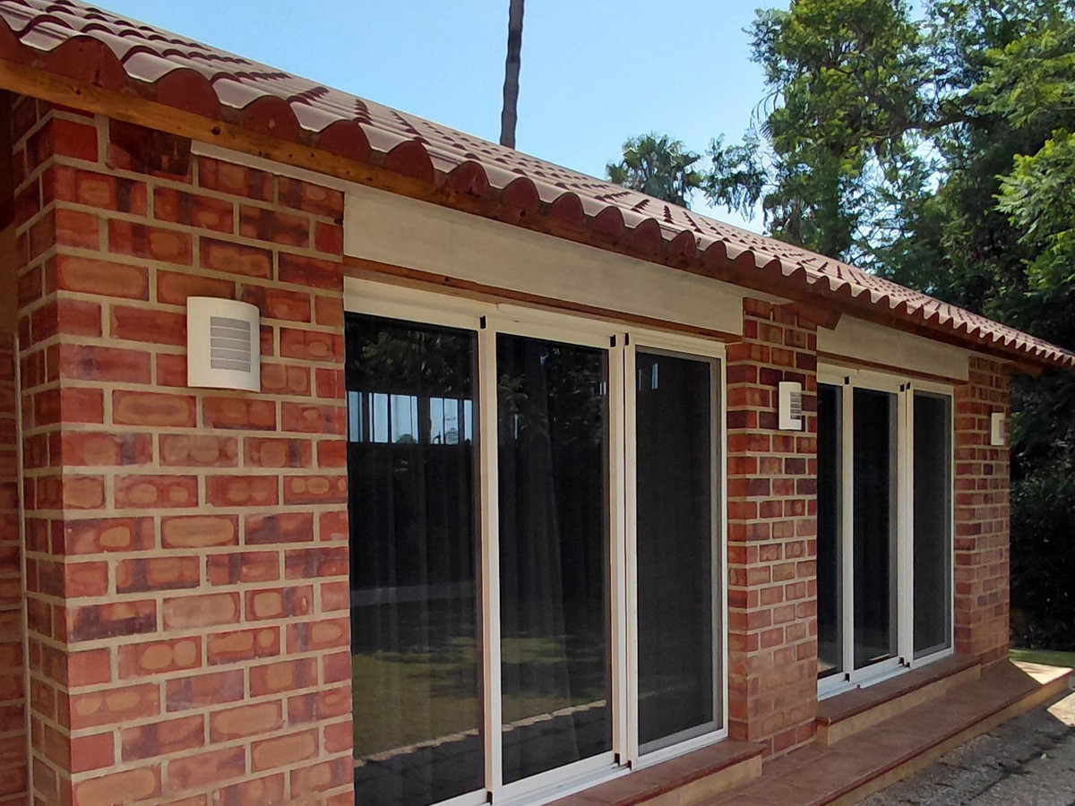5 Bed Townhouse for sale in Sotogrande Costa Costa Del Sol, Cádiz, Spain
