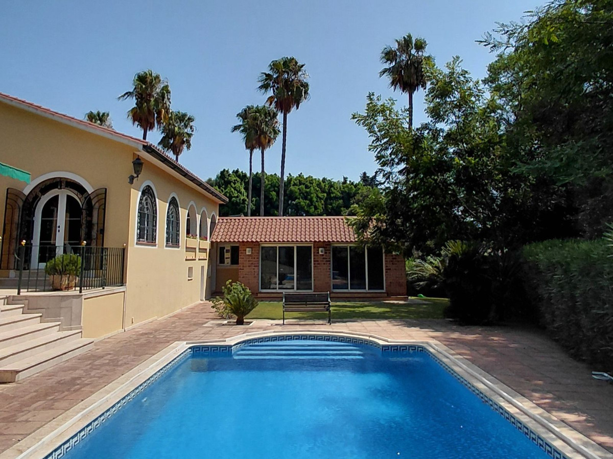 5 Bed Townhouse for sale in Sotogrande Costa Costa Del Sol, Cádiz, Spain