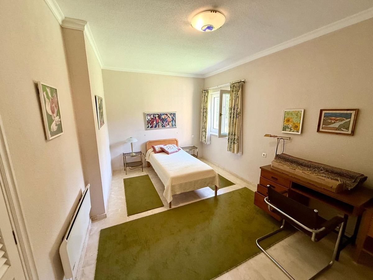 5 Bed Townhouse for sale in Sotogrande Costa Costa Del Sol, Cádiz, Spain