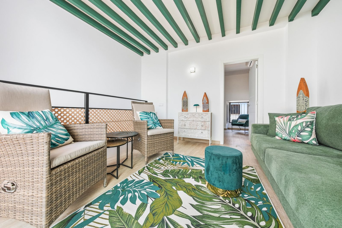 4 Bed Townhouse for sale in Estepona Costa Del Sol, Málaga, Spain