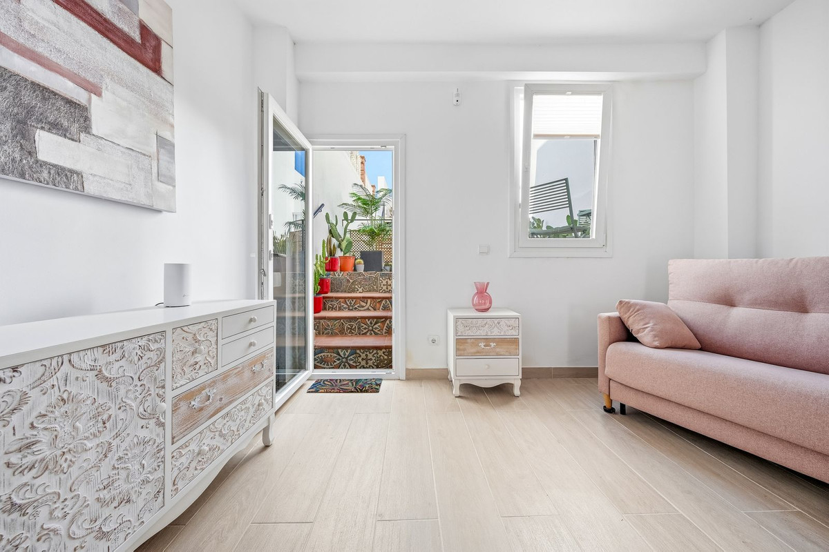 4 Bed Townhouse for sale in Estepona Costa Del Sol, Málaga, Spain