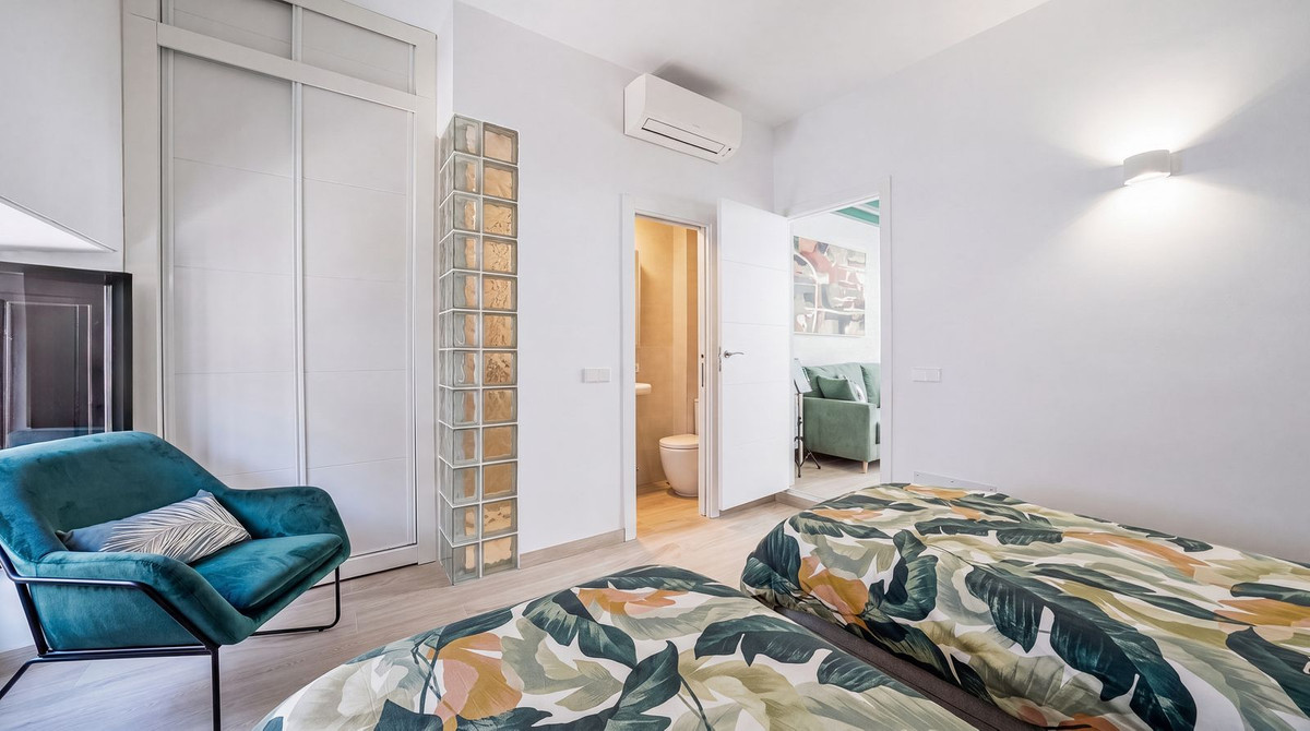 4 Bed Townhouse for sale in Estepona Costa Del Sol, Málaga, Spain