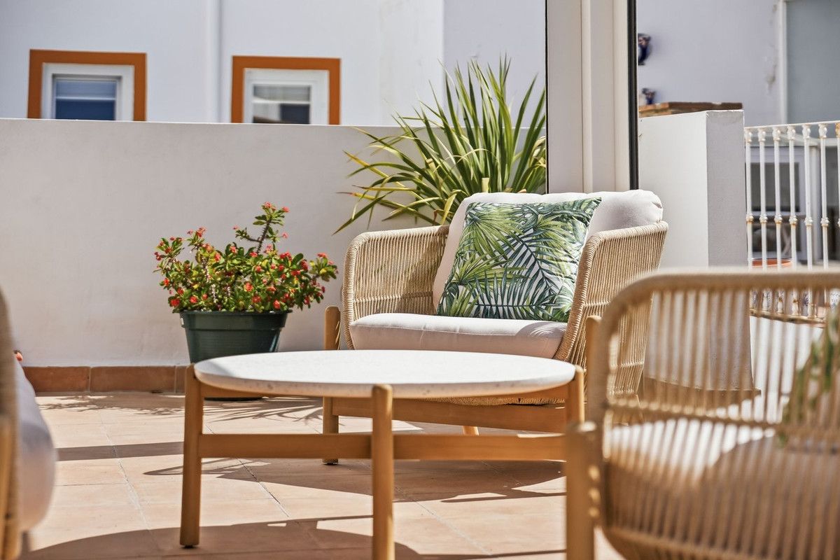 4 Bed Townhouse for sale in Estepona Costa Del Sol, Málaga, Spain