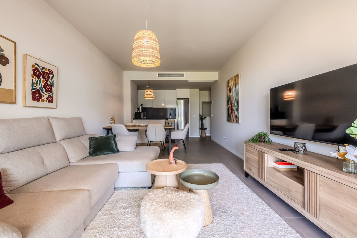 3 Bed Apartment for sale in Estepona Costa Del Sol, Málaga, Spain