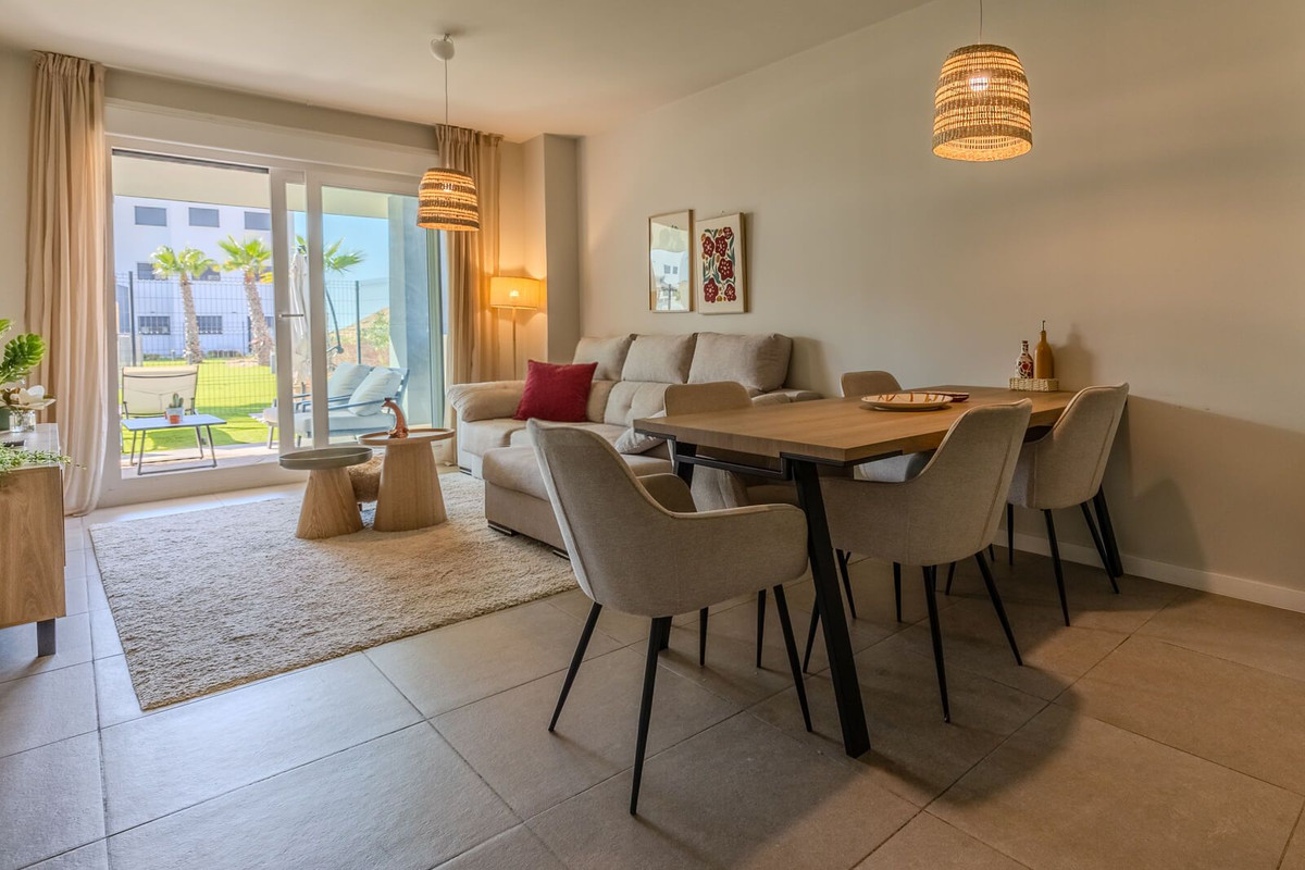 3 Bed Apartment for sale in Estepona Costa Del Sol, Málaga, Spain