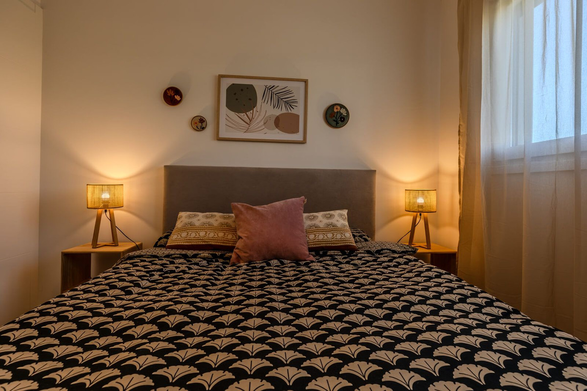 3 Bed Apartment for sale in Estepona Costa Del Sol, Málaga, Spain