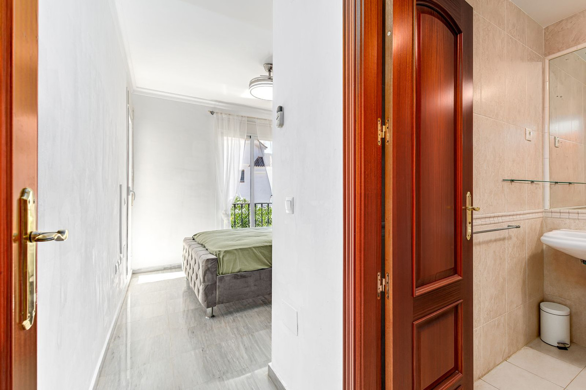 3 Bed Townhouse for sale in Alhaurin Golf Costa Del Sol, Málaga, Spain