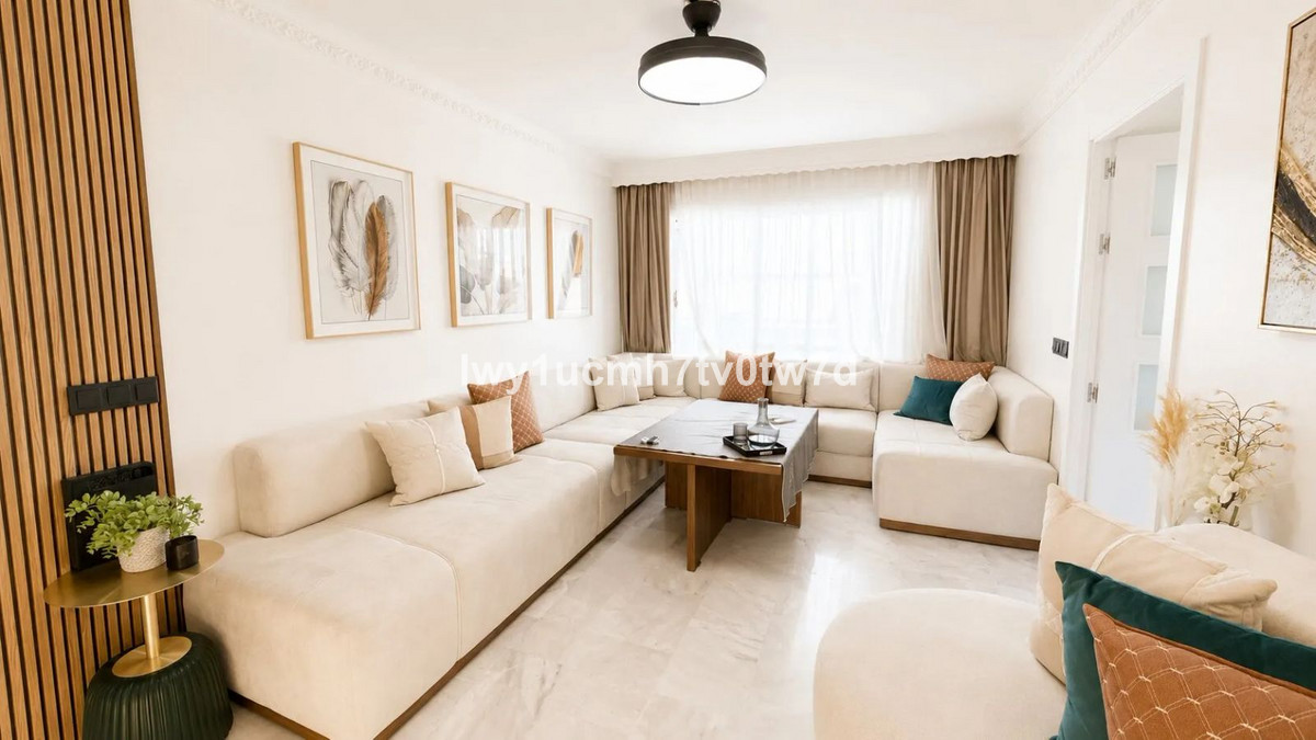 Se vende Apartamento Planta Media de 3 dormitorios en Costa Del Sol, Málaga, España