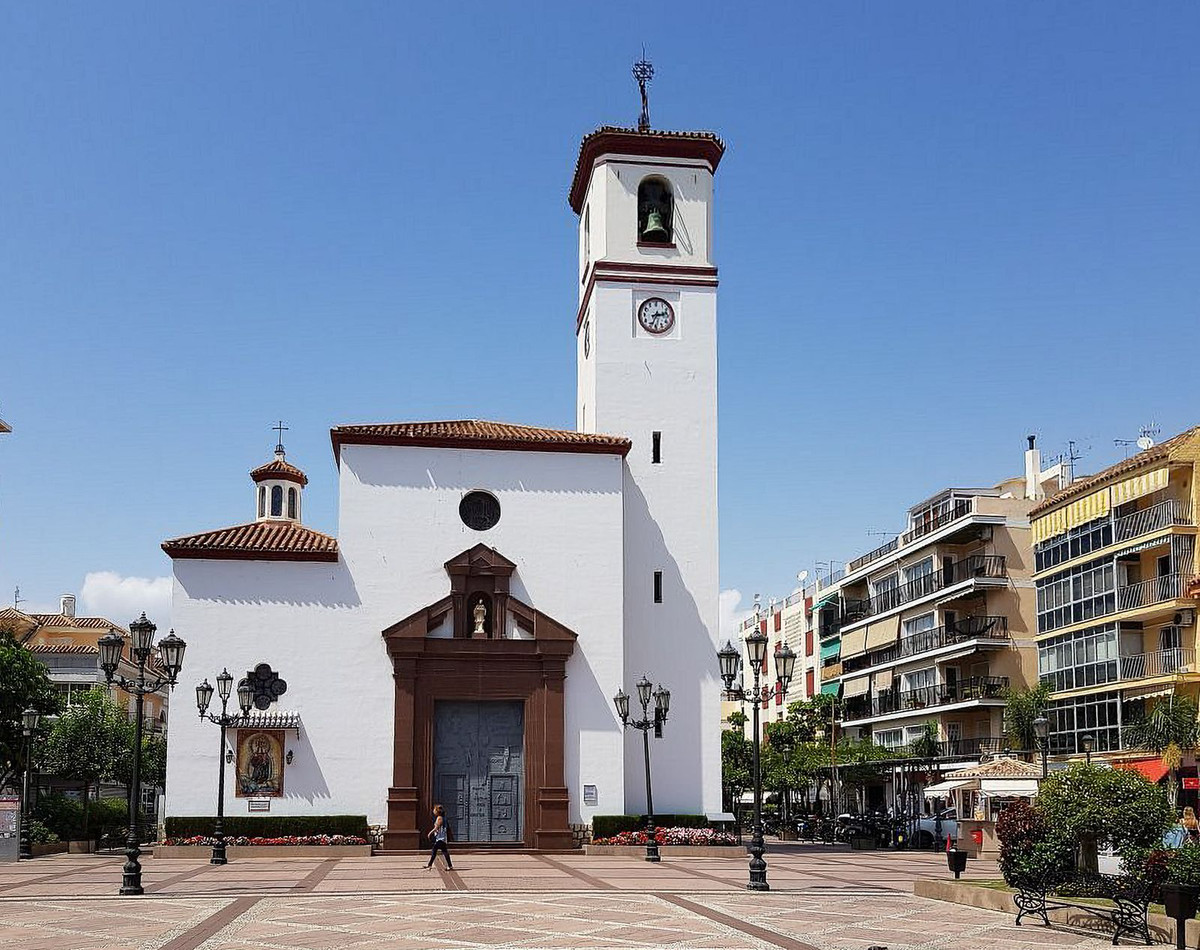 Se vende Apartamento Planta Media de 3 dormitorios en Costa Del Sol, Málaga, España
