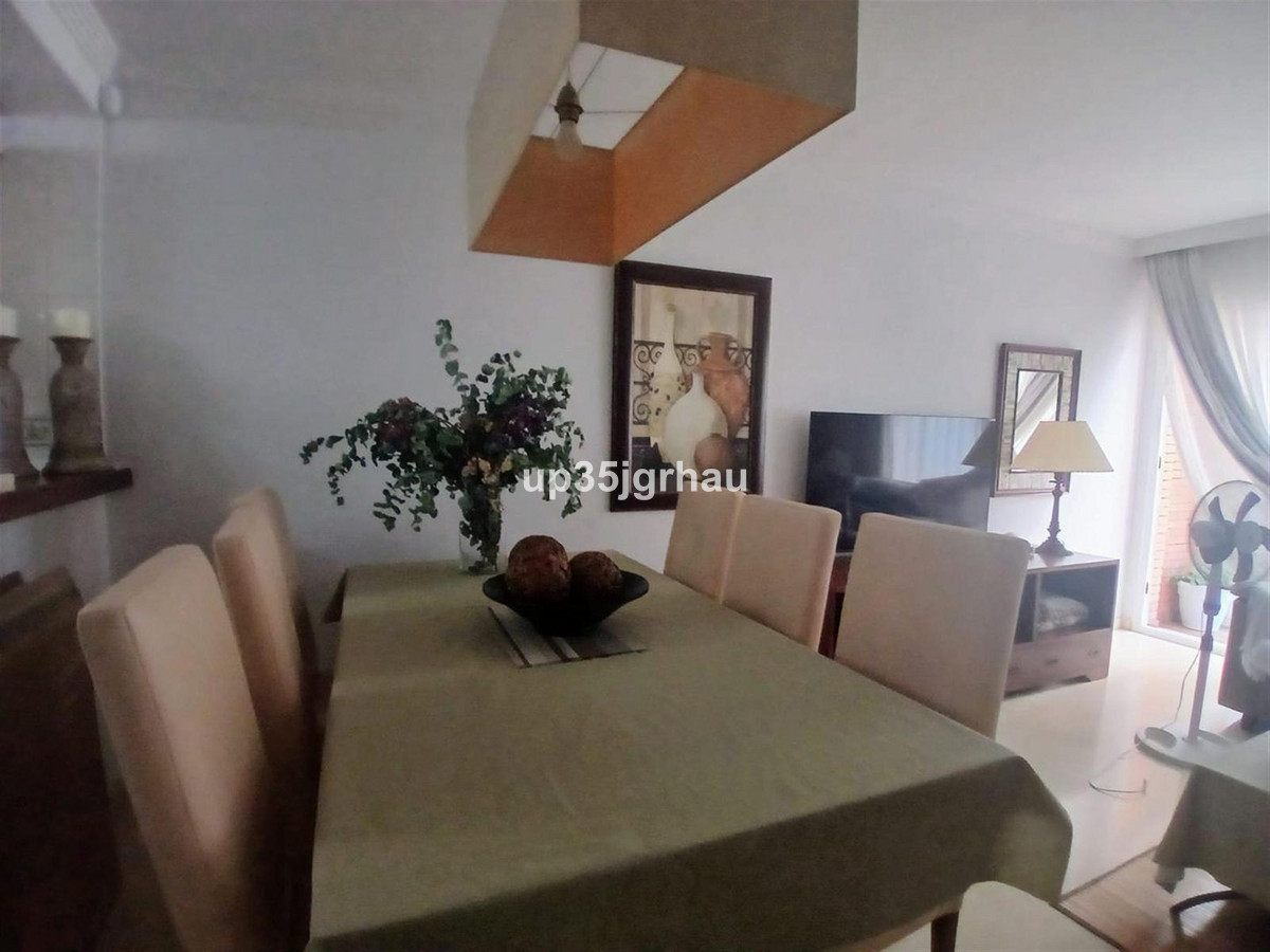 Se vende Apartamento Planta Media de 2 dormitorios en Costa Del Sol, Málaga, España
