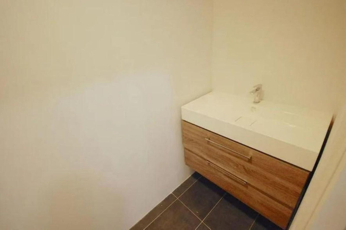 Se vende Oficina  en Costa Del Sol, Málaga, España