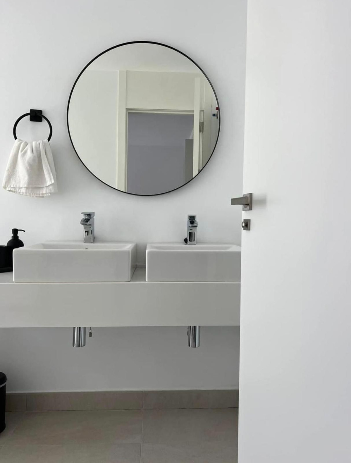 Se vende Apartamento en Planta Última de 2 dormitorios en Costa Del Sol, Málaga, España