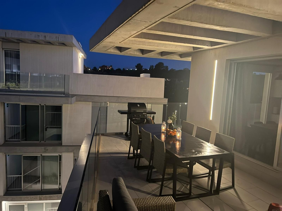 Se vende Apartamento en Planta Última de 2 dormitorios en Costa Del Sol, Málaga, España