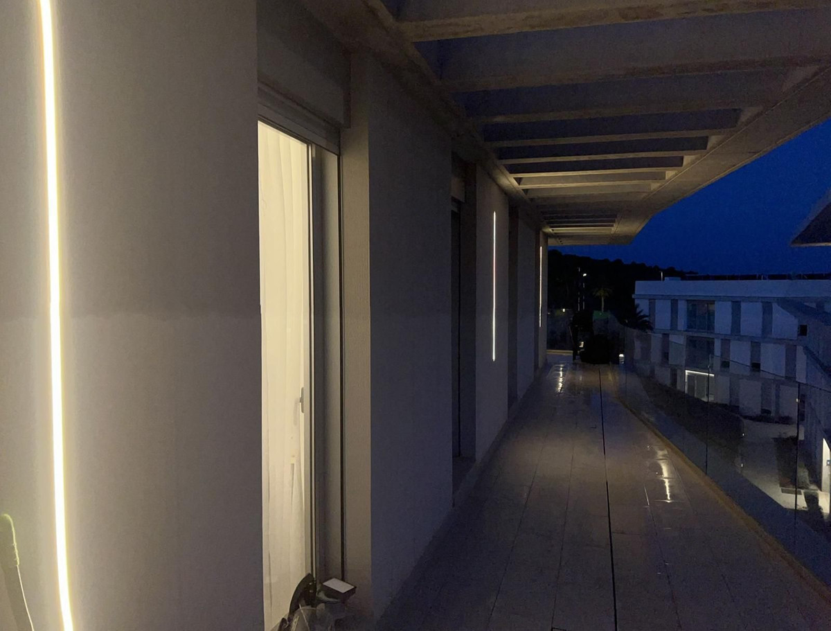 Se vende Apartamento en Planta Última de 2 dormitorios en Costa Del Sol, Málaga, España