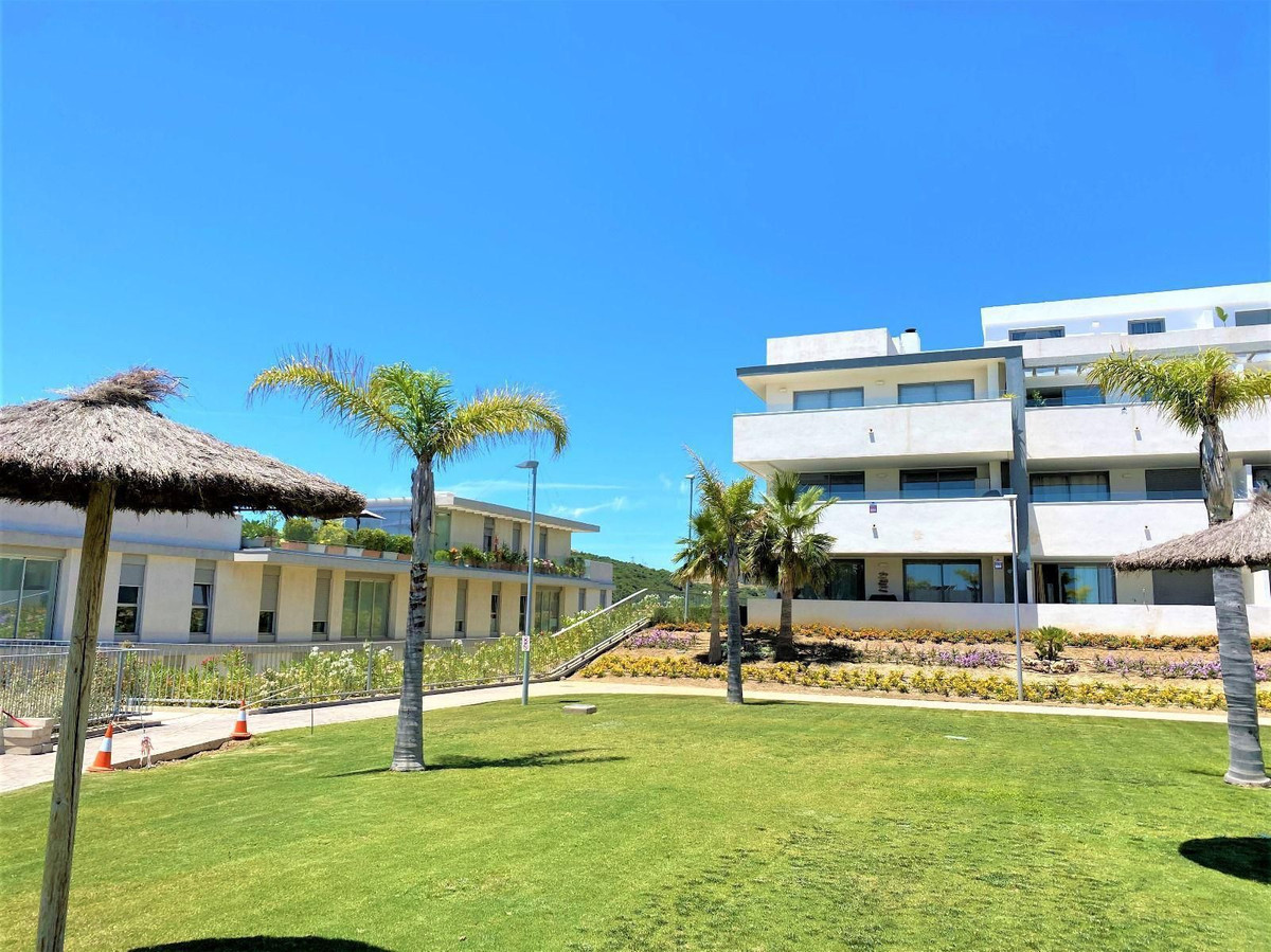Se vende Apartamento en Planta Última de 2 dormitorios en Costa Del Sol, Málaga, España