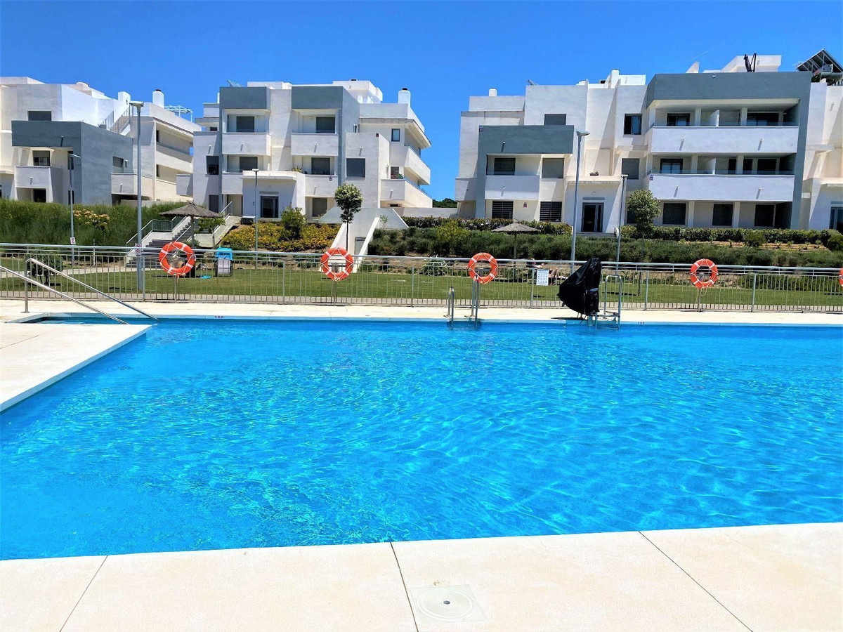 Se vende Apartamento en Planta Última de 2 dormitorios en Costa Del Sol, Málaga, España