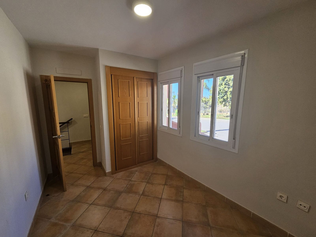 Se vende Adosada de 4 dormitorios en Costa Del Sol, Málaga, España
