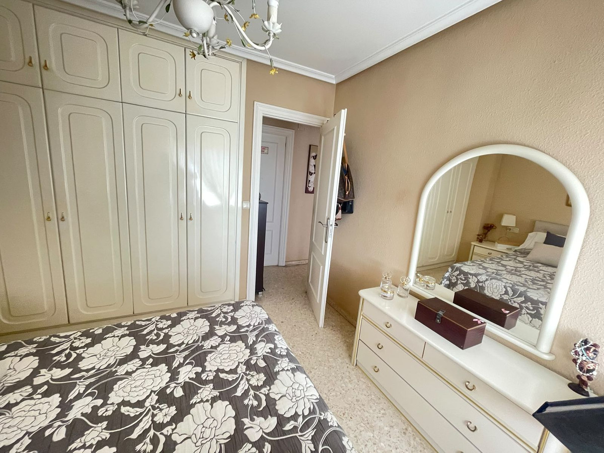 Se vende Apartamento en Planta Última de 3 dormitorios en Costa Del Sol, Málaga, España